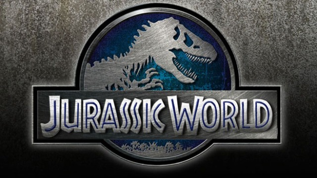 REVIEW: “Jurassic World”